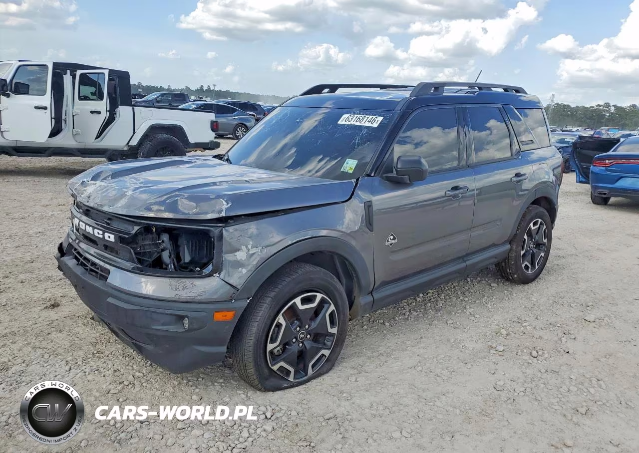 2023 Ford Bronco Sport Outer Banks – zdjęcie 1 z 13