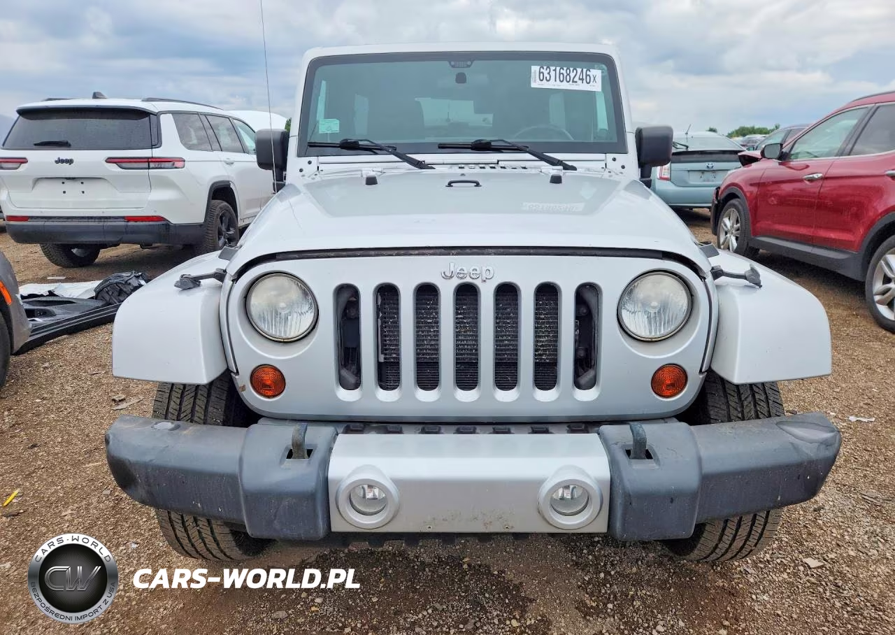 2012 Jeep Wrangler Unlimited Sahara VIN:1C4HJWEG8CL232678 - 5