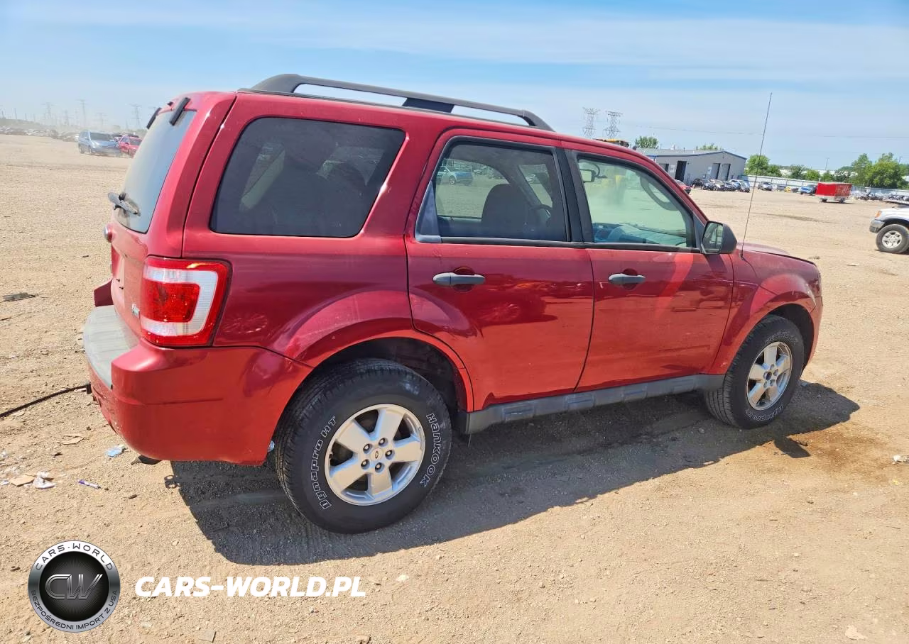 2010 Ford Escape Xlt VIN:1FMCU9DG7AKC63987 - 3