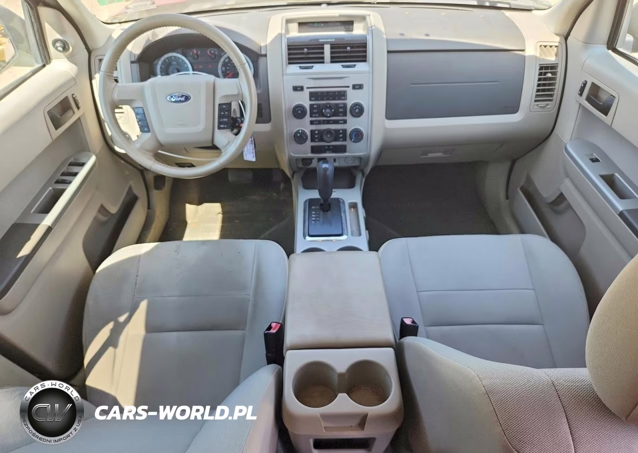 2010 Ford Escape Xlt VIN:1FMCU9DG7AKC63987 - 8