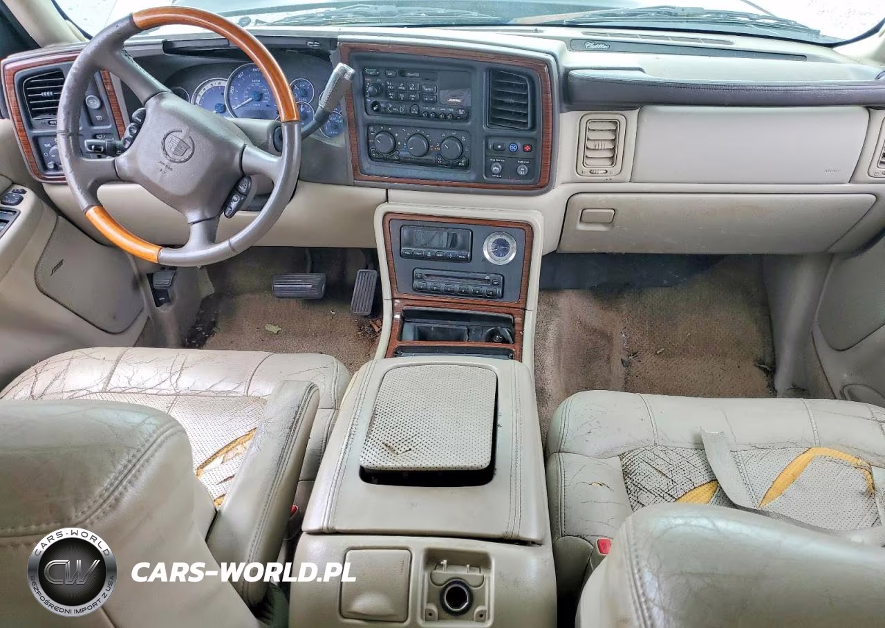 2002 Cadillac Escalade Luxury VIN:1GYEK63N92R301689 - 8