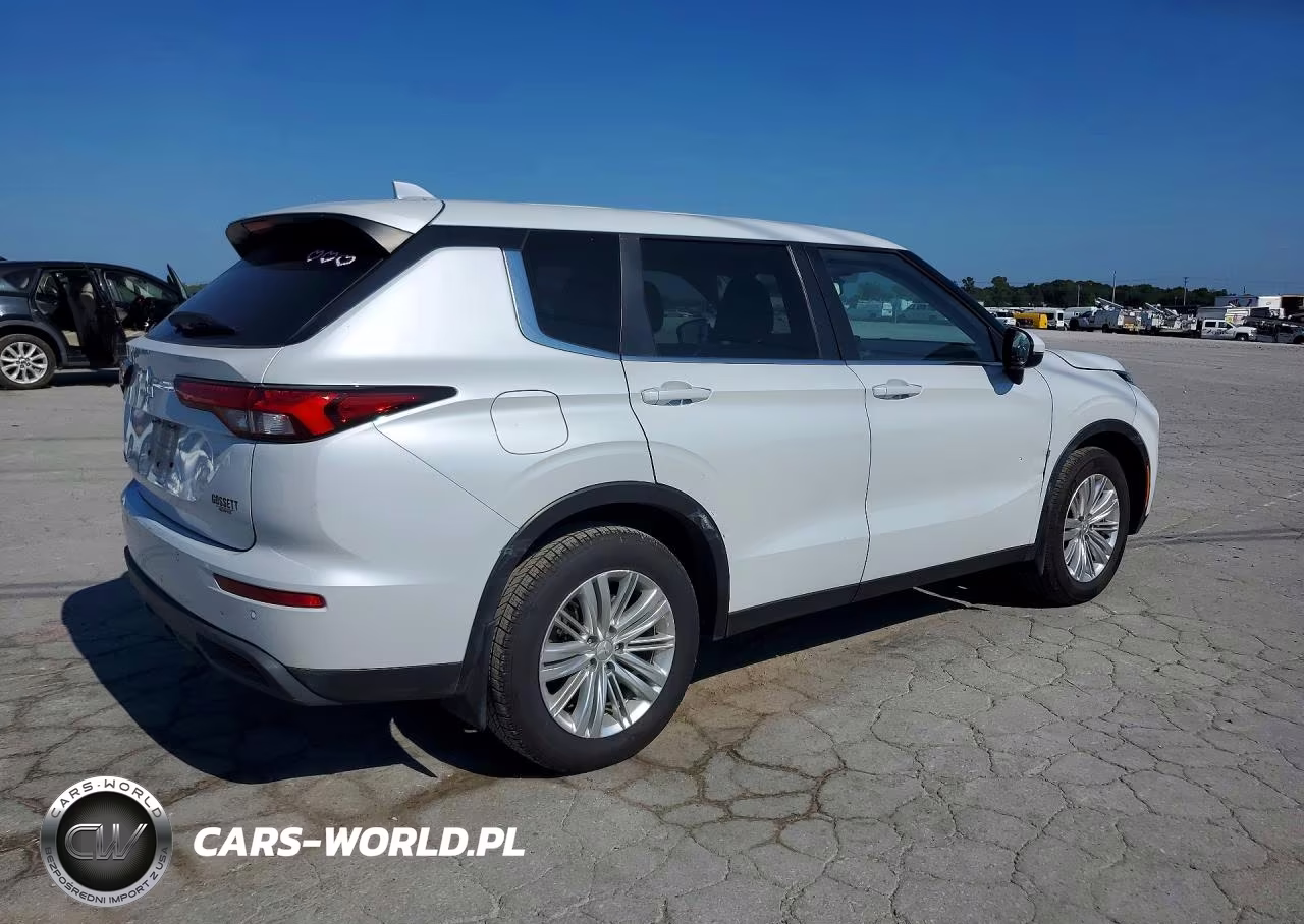 2022 Mitsubishi Outlander Es VIN:JA4J3TA82NZ015100 - 3