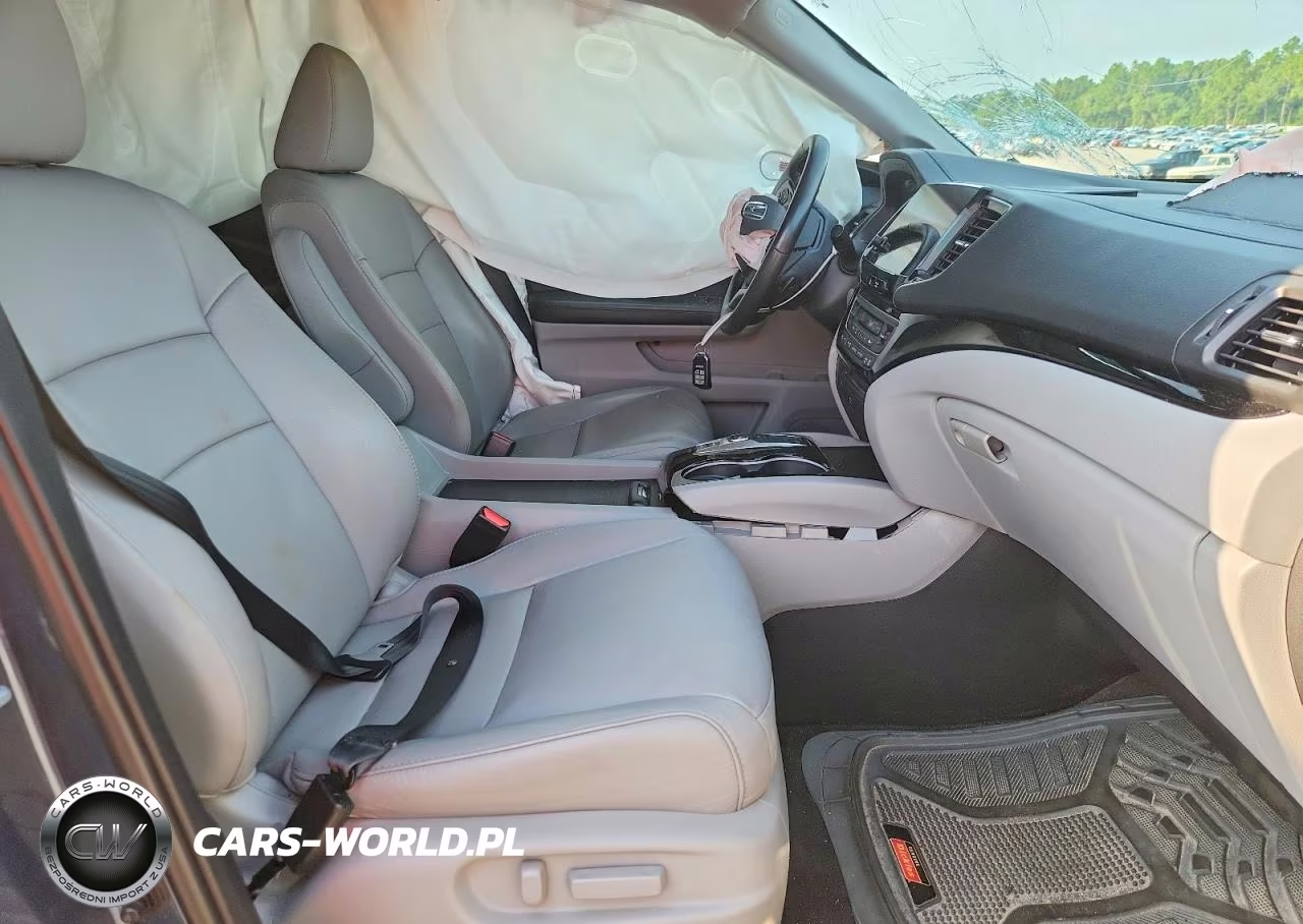 2022 Honda Pilot Touring VIN:5FNYF5H68NB013403 - 7