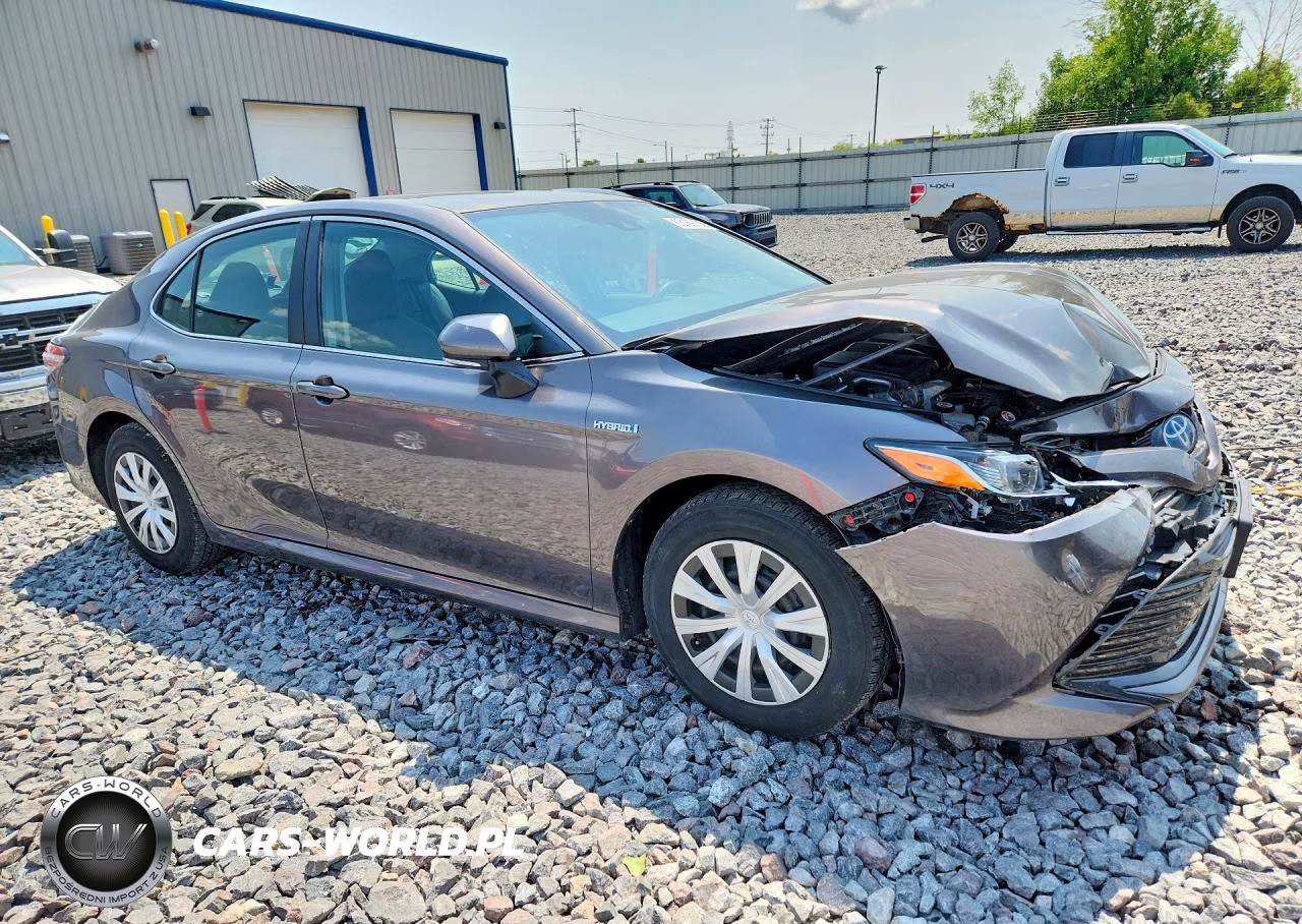 2020 Toyota Camry Le VIN:4T1E31AK7LU014392 - 4