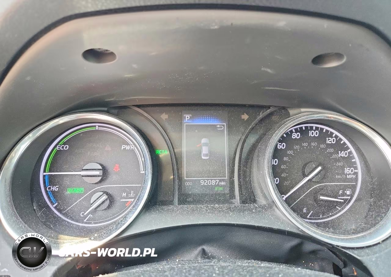 2020 Toyota Camry Le VIN:4T1E31AK7LU014392 - 9
