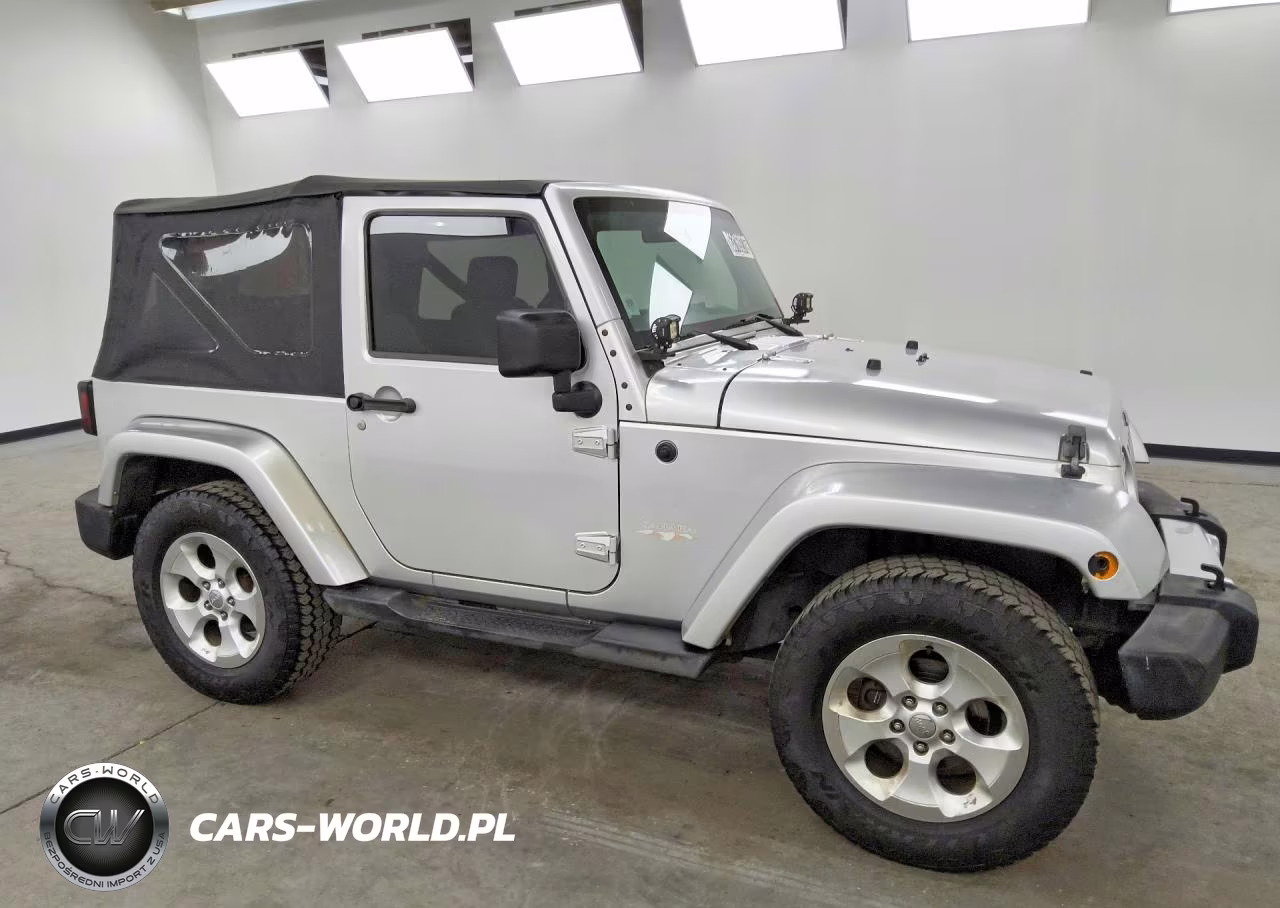 2008 Jeep Wrangler Sahara VIN:1J4FA54108L640480 - 4