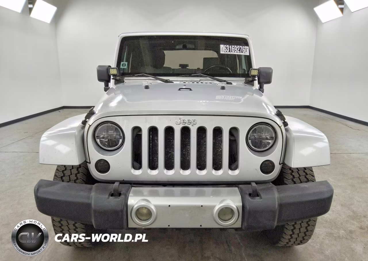 2008 Jeep Wrangler Sahara VIN:1J4FA54108L640480 - 5