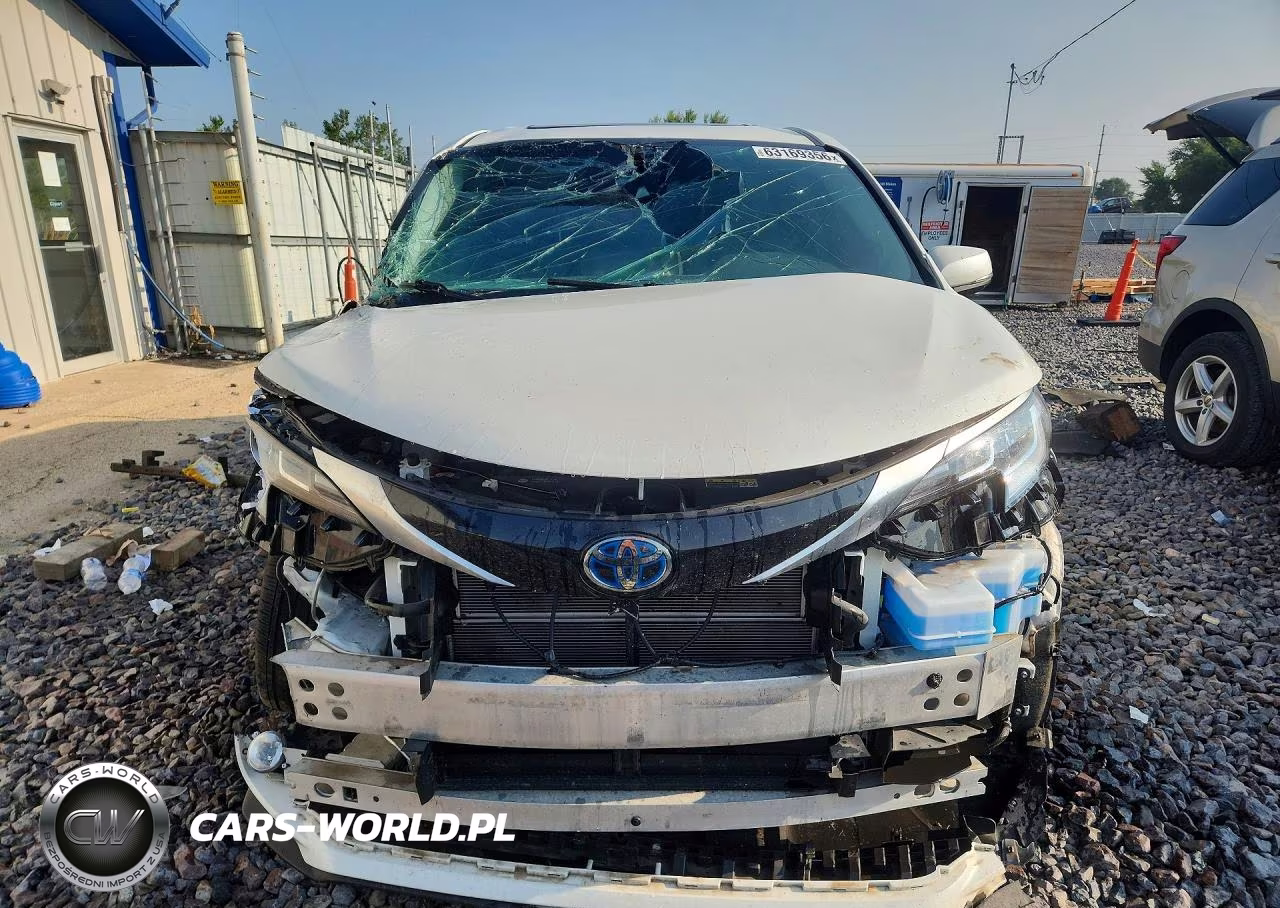 2021 Toyota Sienna Limited 7-Passenger VIN:5TDZRKEC9MS011982 - 5