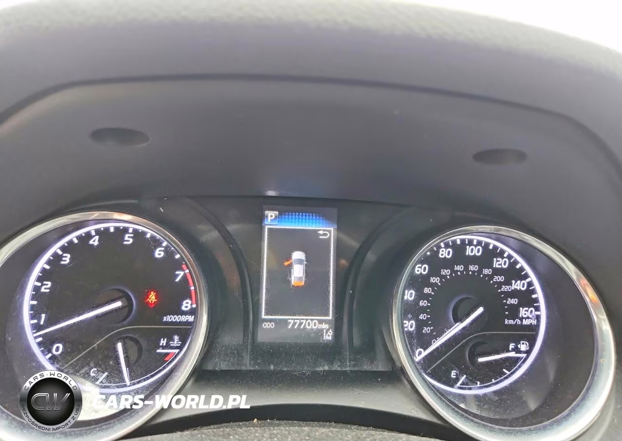 2020 Toyota Camry Le VIN:4T1C11AK2LU994224 - 9