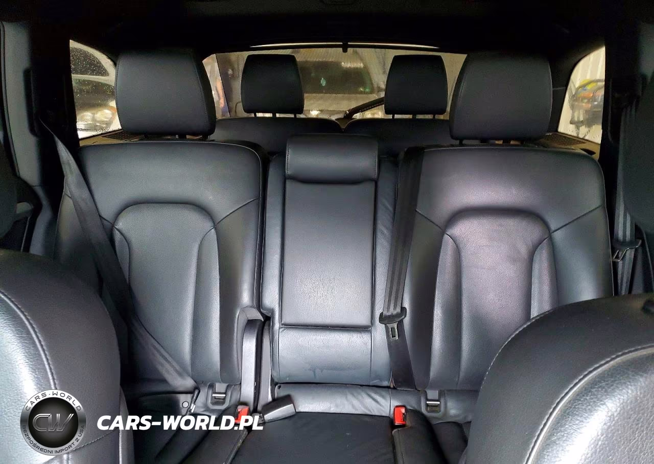 2015 Audi Q7 Prestige VIN:WA1DGAFEXFD027403 - 10