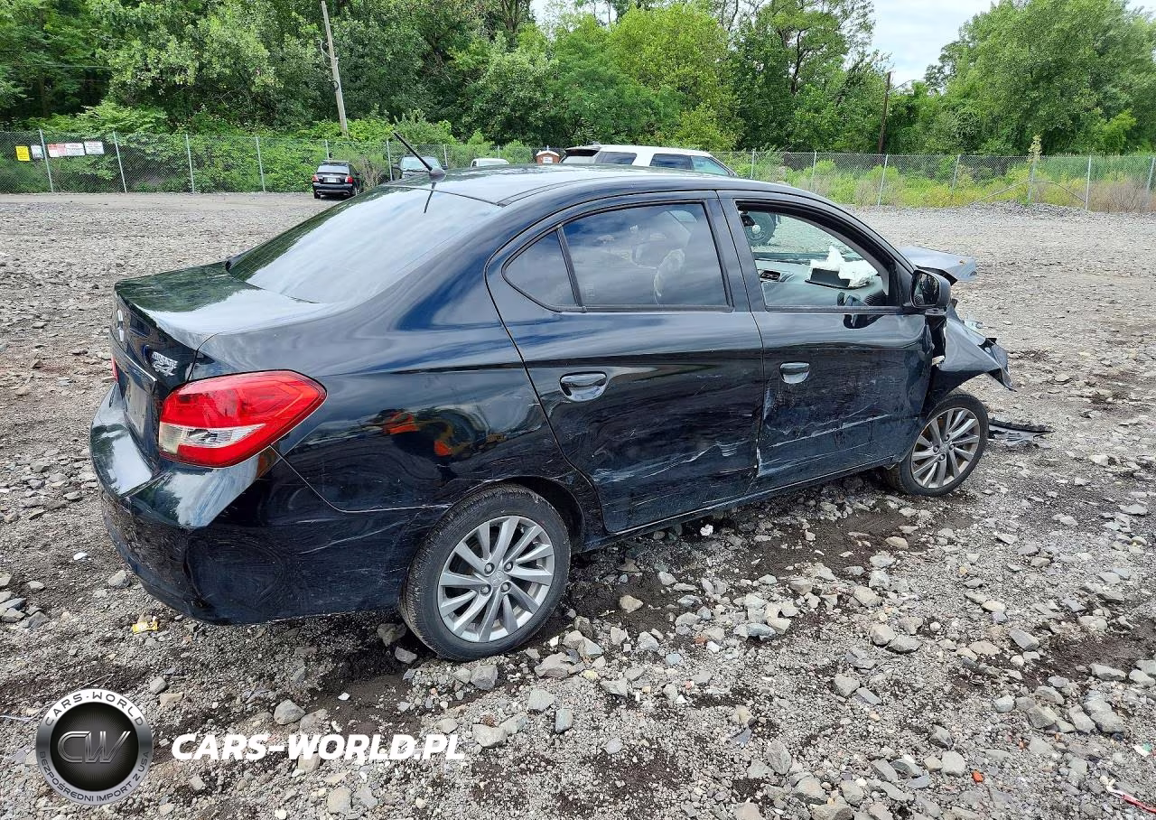 2018 Mitsubishi Mirage G4 Es VIN:ML32F3FJ0JHF10138 - 3