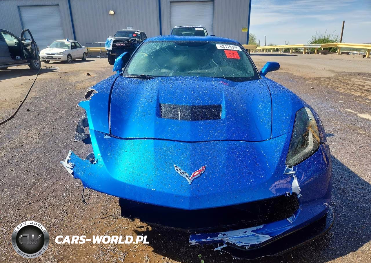 2015 Chevrolet Corvette Stingray 1Lt VIN:1G1YB2D7XF5105035 - 5