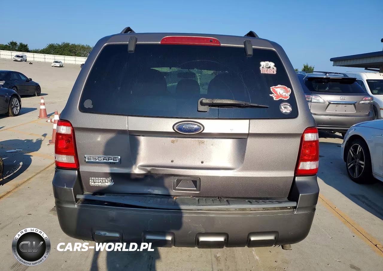 2010 Ford Escape Xlt VIN:1FMCU0D77AKD09491 - 6