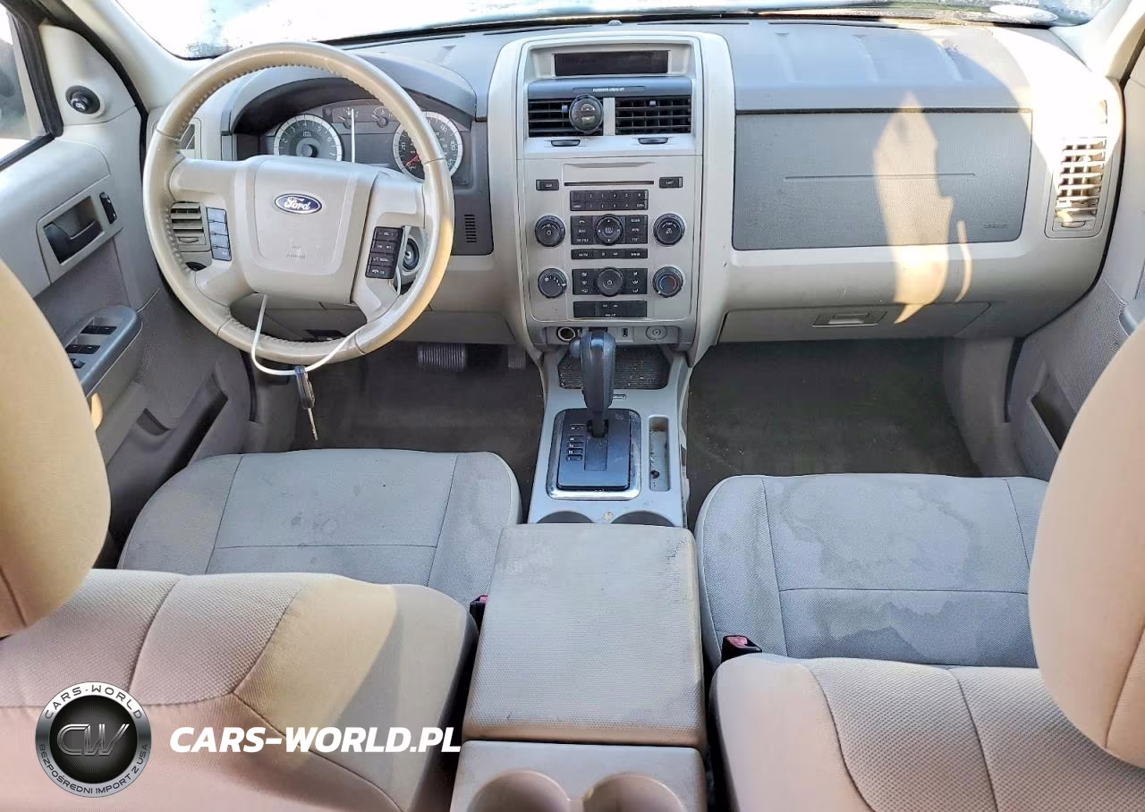 2010 Ford Escape Xlt VIN:1FMCU0D77AKD09491 - 8