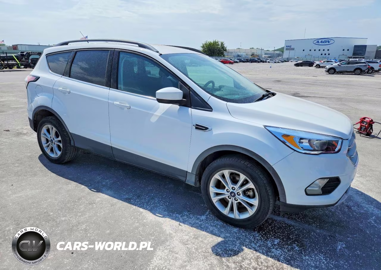 2018 Ford Escape Se VIN:1FMCU9GD2JUB42922 - 4