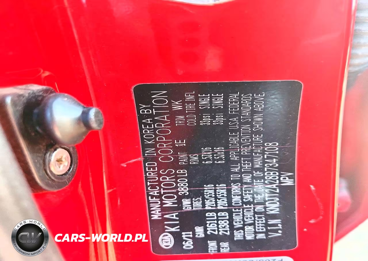 2011 Kia Soul + VIN:KNDJT2A28B7347108 - 13