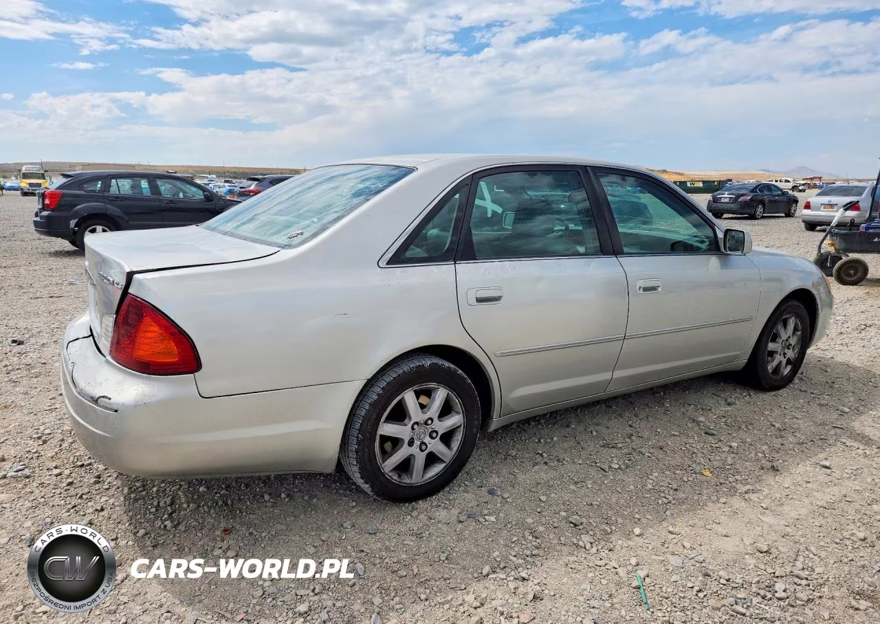 2001 Toyota Avalon Xls VIN:4T1BF28BX1U146940 - 3