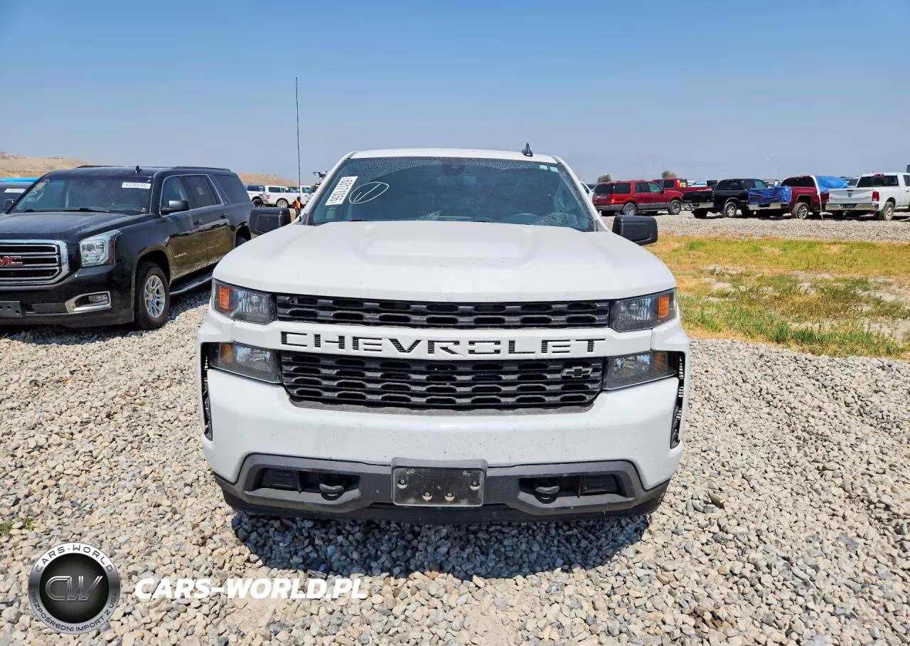 2021 Chevrolet Silverado K1500 Custom VIN:1GCPYBEK3MZ453964 - 5