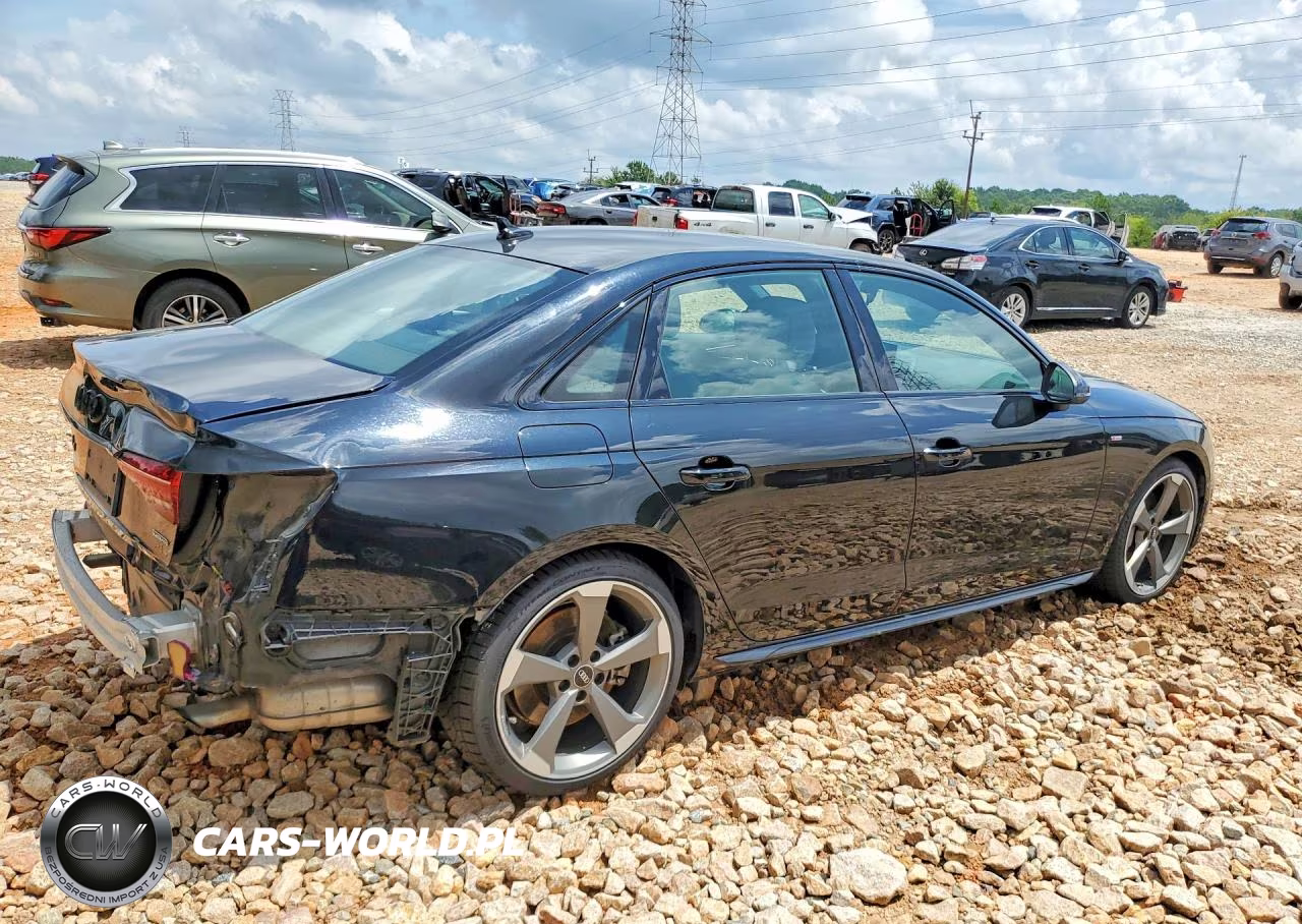 2021 Audi A4 Premium Plus 45 VIN:WAUEAAF46MN011609 - 3
