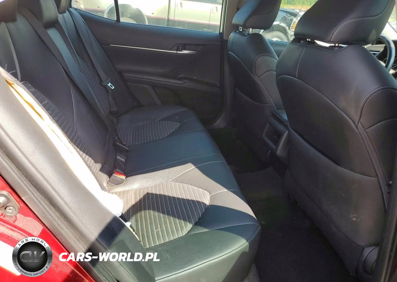 2018 Toyota Camry Se VIN:4T1B11HKXJU597505 - 10
