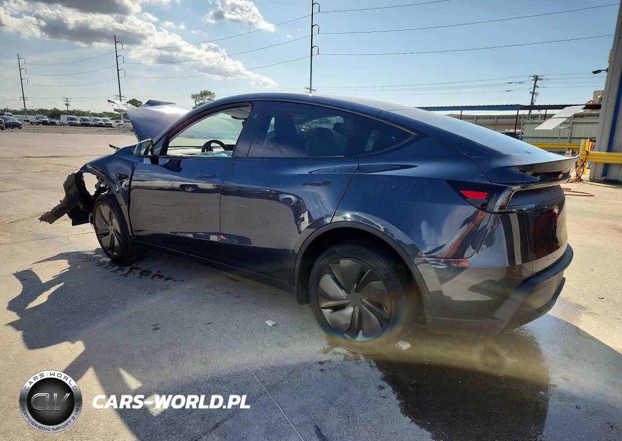 2026 Tesla Model Y VIN:7SAYGDEDXTA470429 - 2