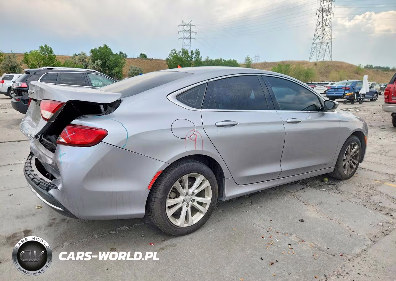 2016 Chrysler 200 Limited VIN:1C3CCCAB2GN165345 - 3