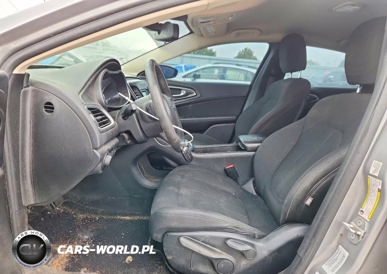 2016 Chrysler 200 Limited VIN:1C3CCCAB2GN165345 - 7