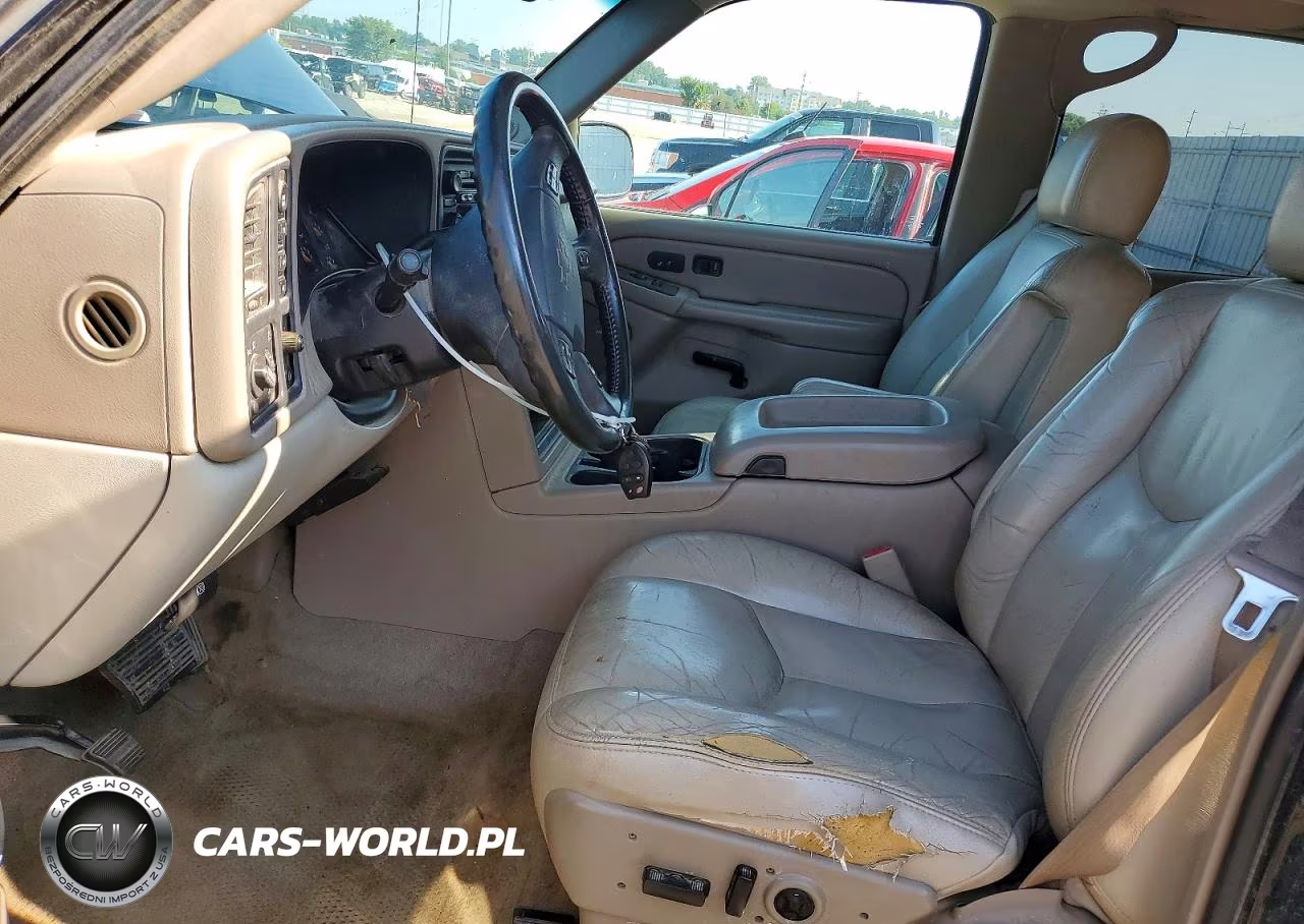 2005 Chevrolet Tahoe K1500 VIN:1GNEK13T35R159391 - 7