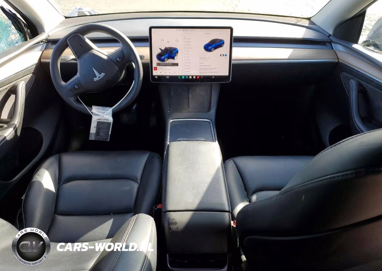 2023 Tesla Model Y VIN:7SAYGDEE2PF949459 - 8