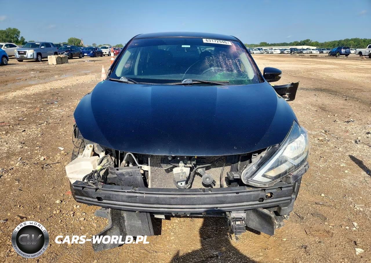 2018 Nissan Sentra Sr VIN:3N1AB7AP5JY316040 - 5
