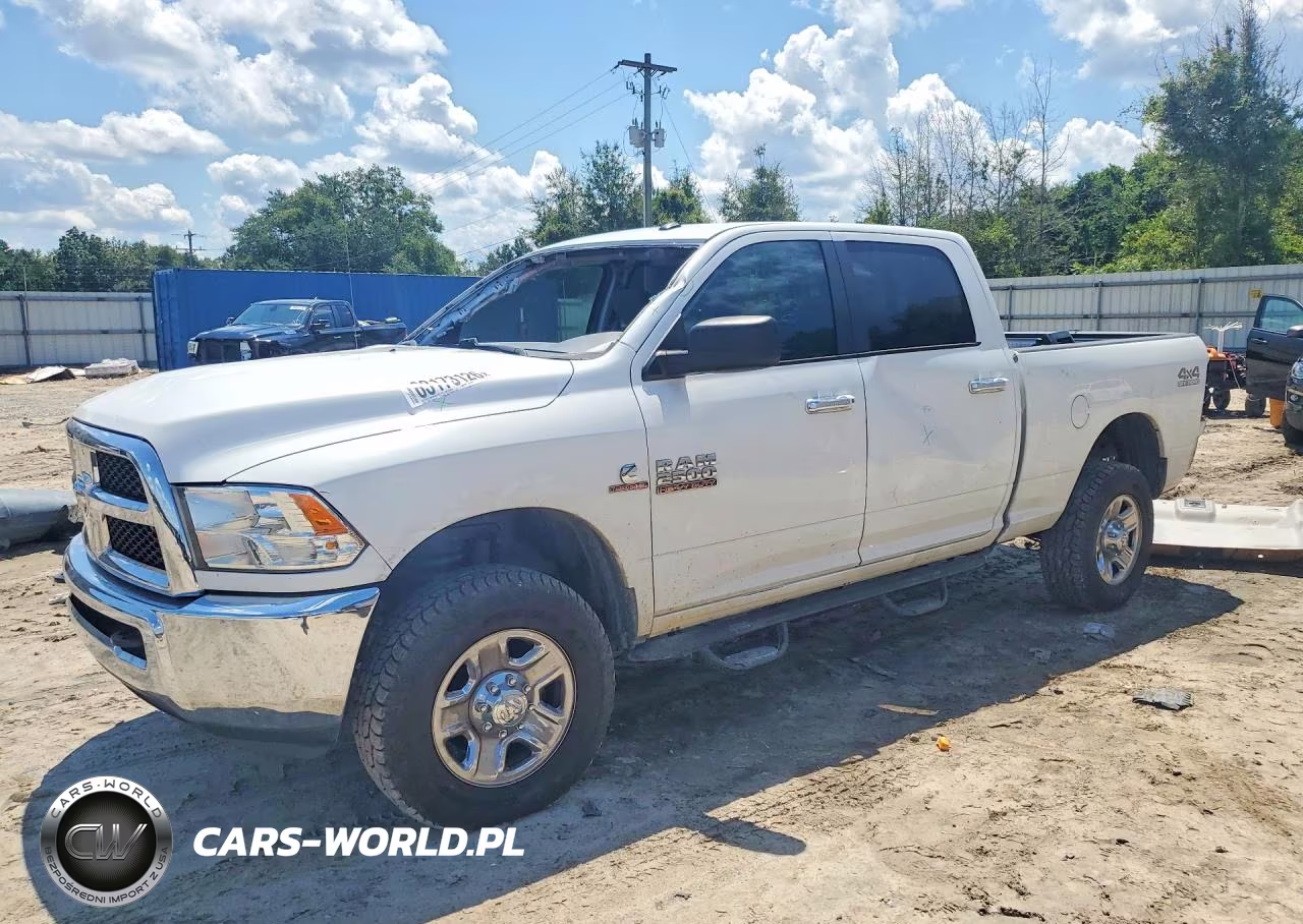 2017 Ram 2500 Slt VIN:3C6UR5DL8HG700002 - 1