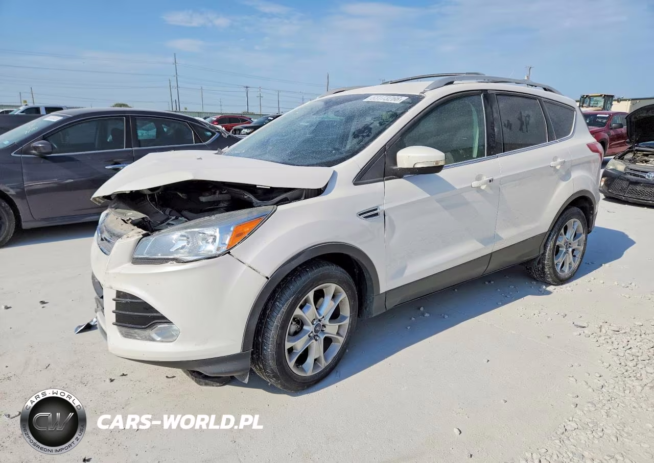 2015 Ford Escape Titanium – zdjęcie 1 z 13