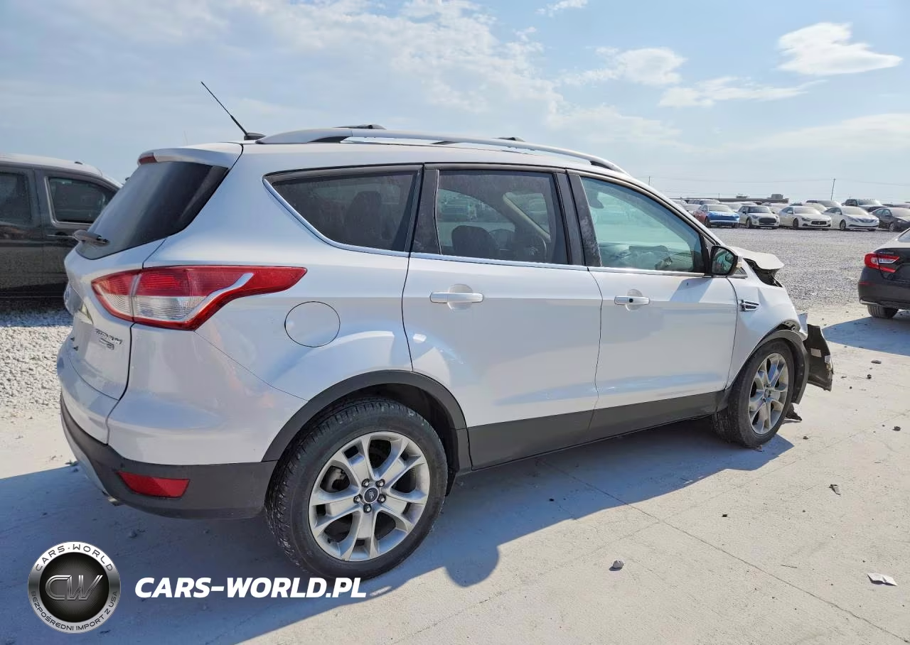 2015 Ford Escape Titanium VIN:1FMCU9JX8FUC24213 - 3