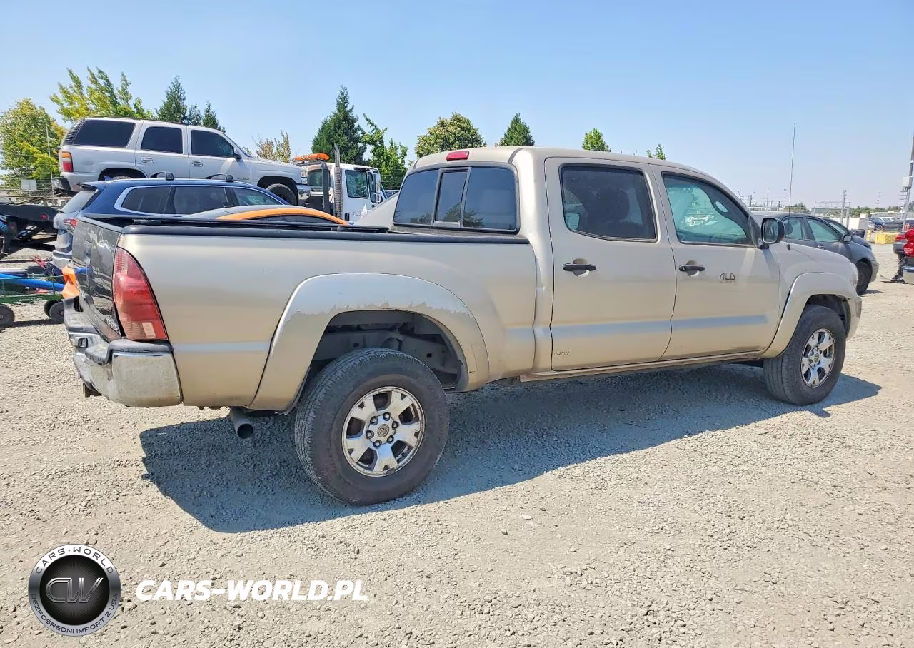 2005 Toyota Tacoma Double Cab Long Bed VIN:5TEMU52N05Z008019 - 3