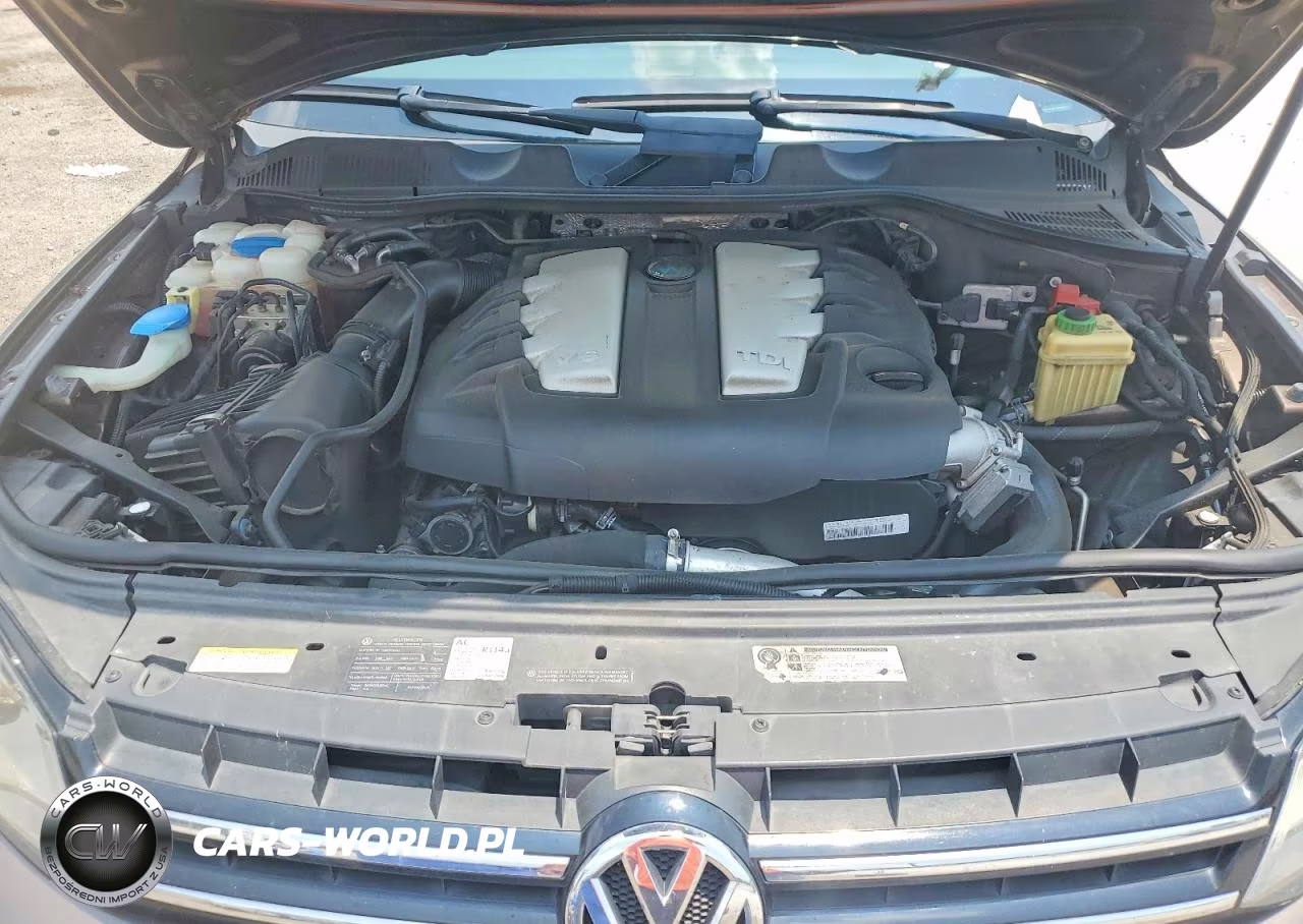 2011 Volkswagen Touareg V6 Tdi VIN:WVGFK9BP8BD004775 - 11