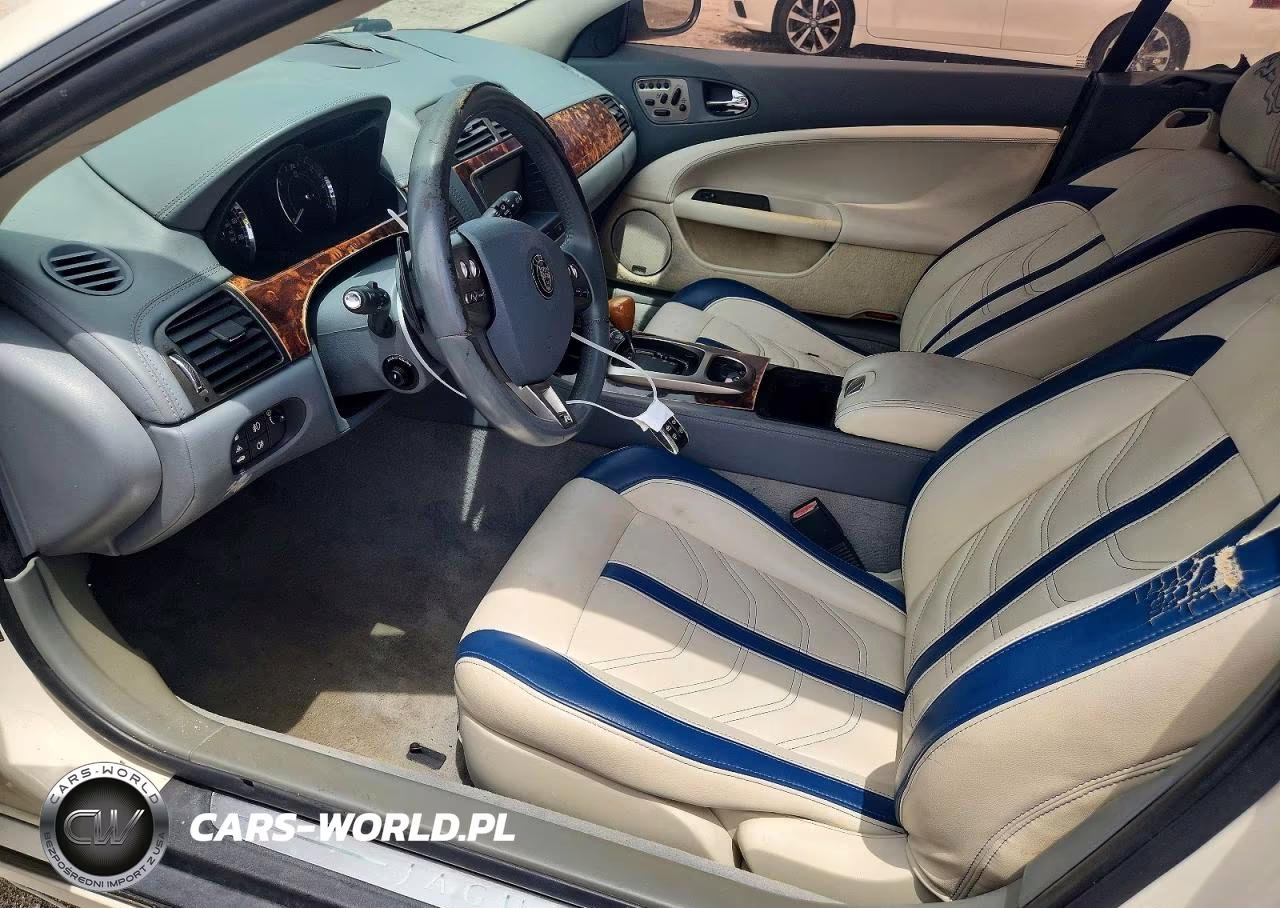 2007 Jaguar Xkr VIN:SAJWA44CX79B18148 - 7
