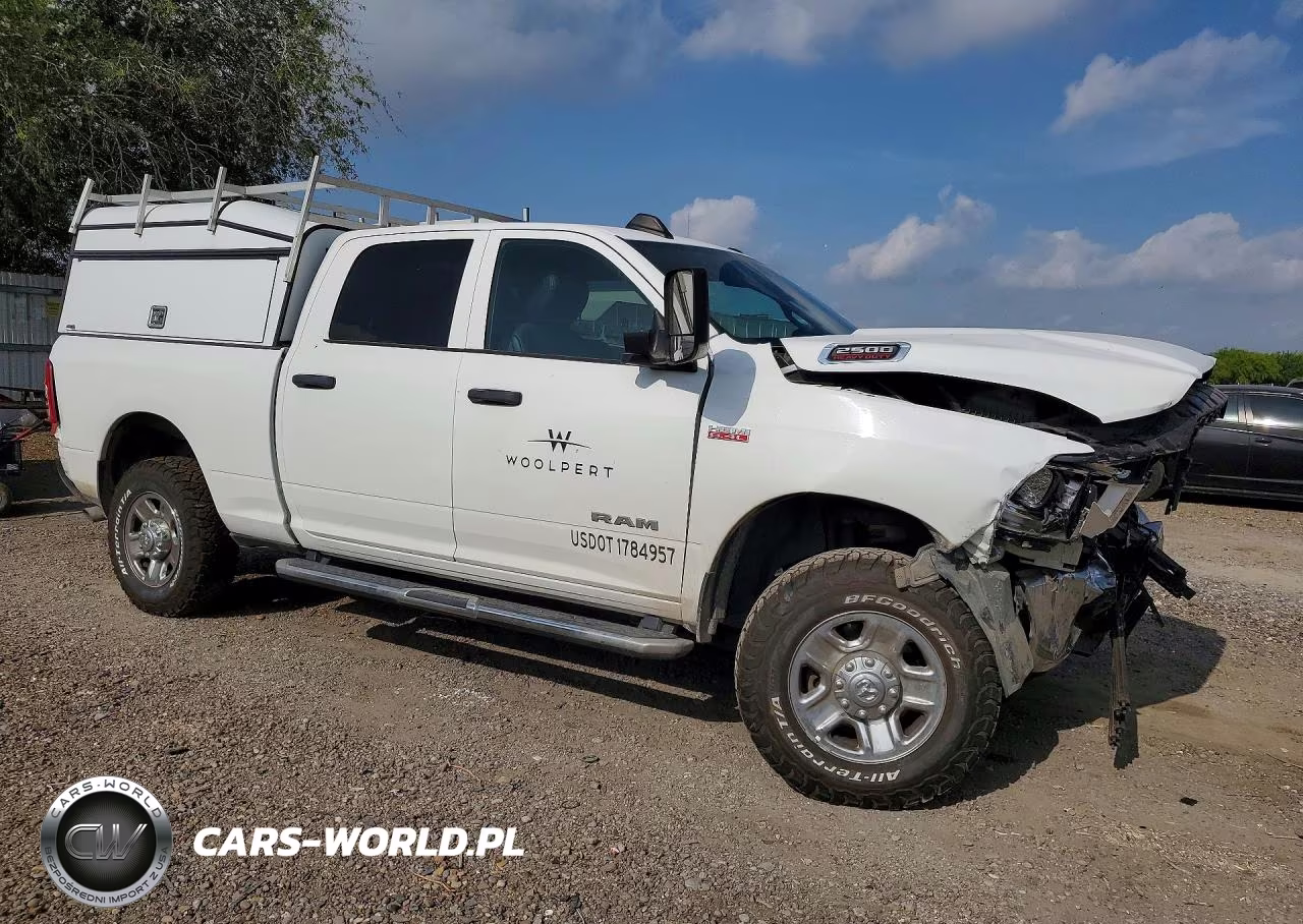 2022 Ram 2500 Tradesman VIN:3C6UR5CJ5NG202125 - 4