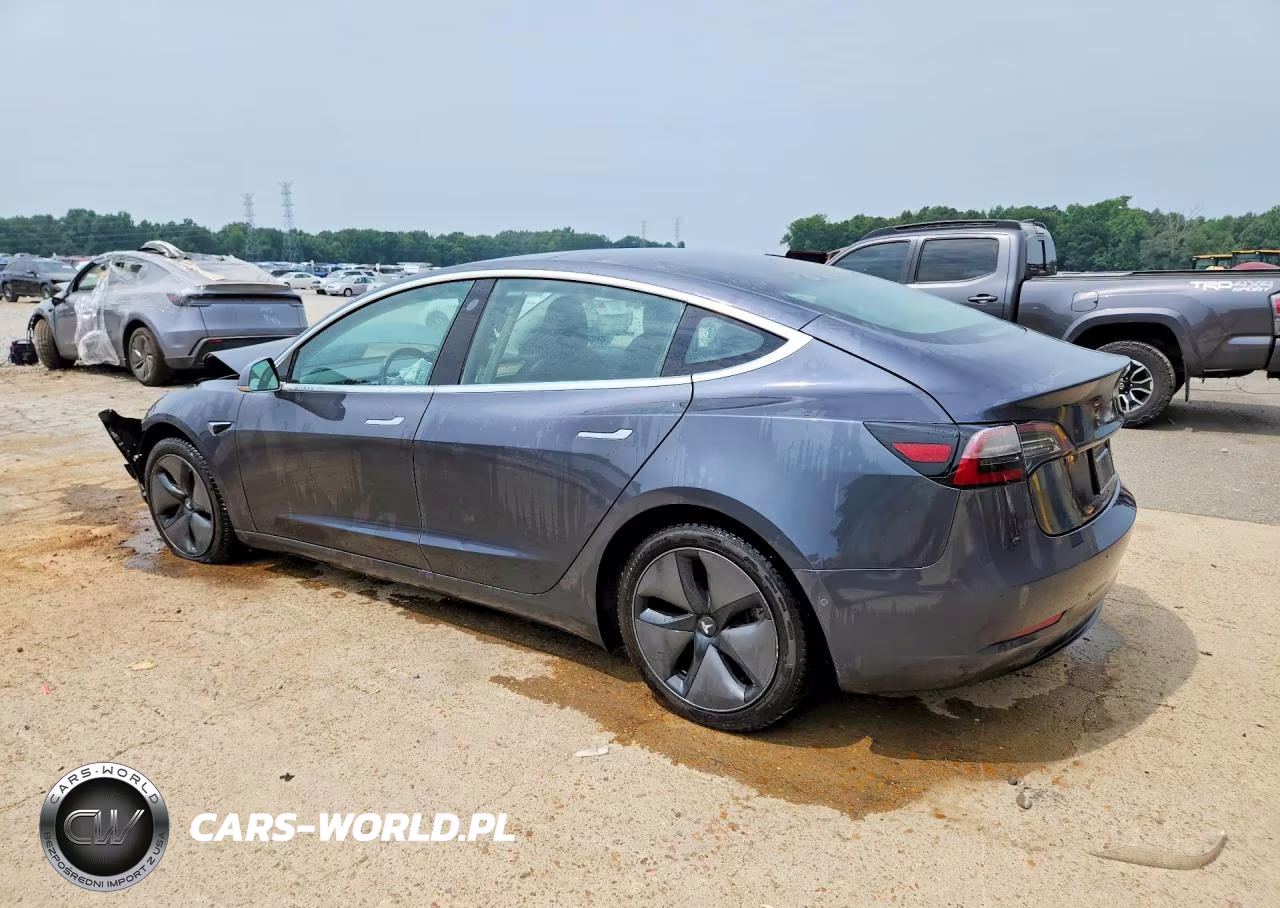2018 Tesla Model 3 VIN:5YJ3E1EB4JF113967 - 2