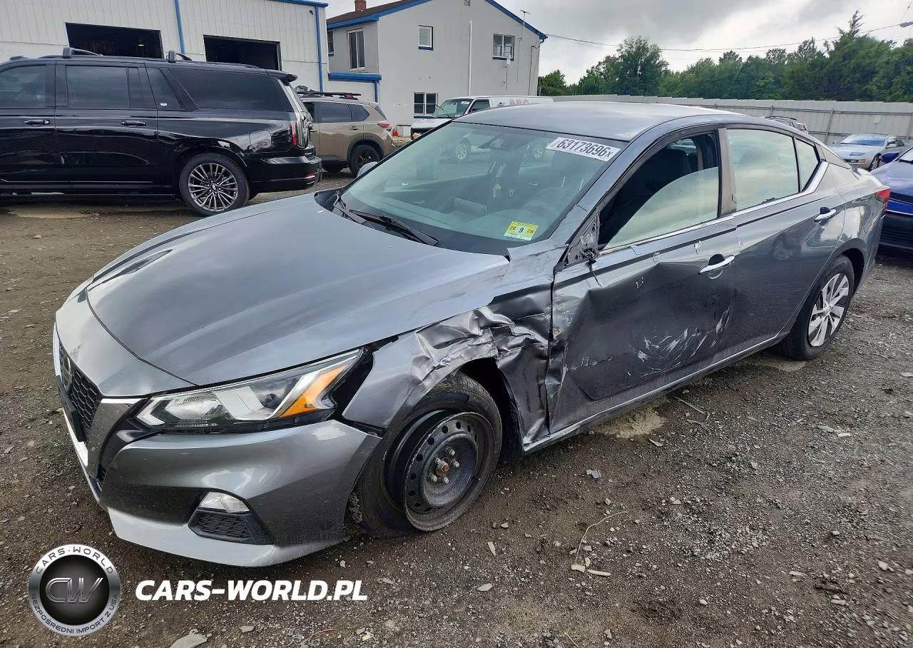 2019 Nissan Altima S