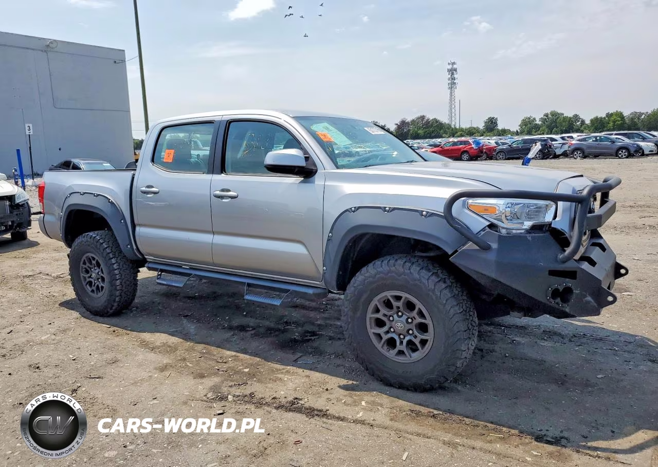 2016 Toyota Tacoma Sr VIN:5TFAX5GN4GX061786 - 4