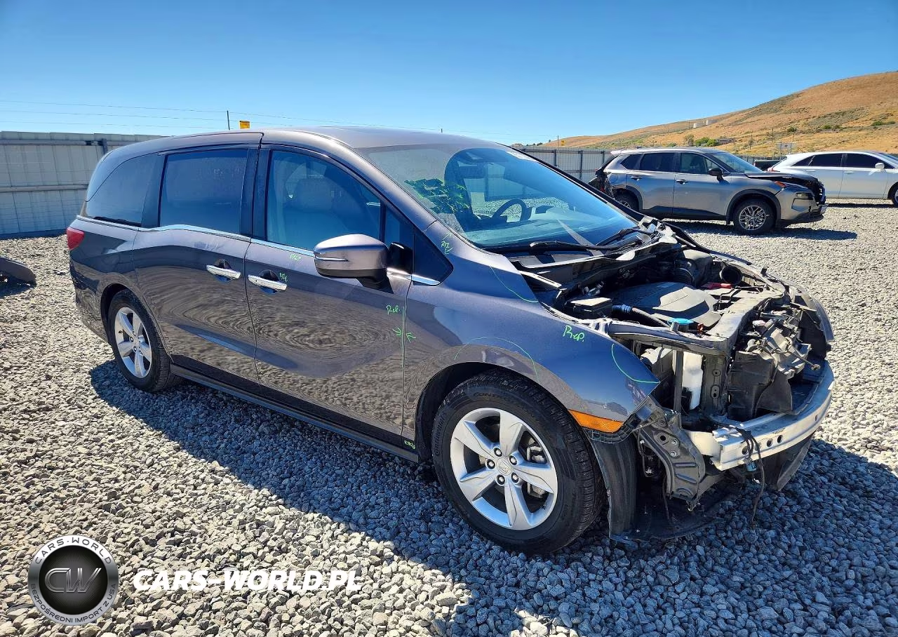 2018 Honda Odyssey Exl VIN:5FNRL6H71JB108262 - 4