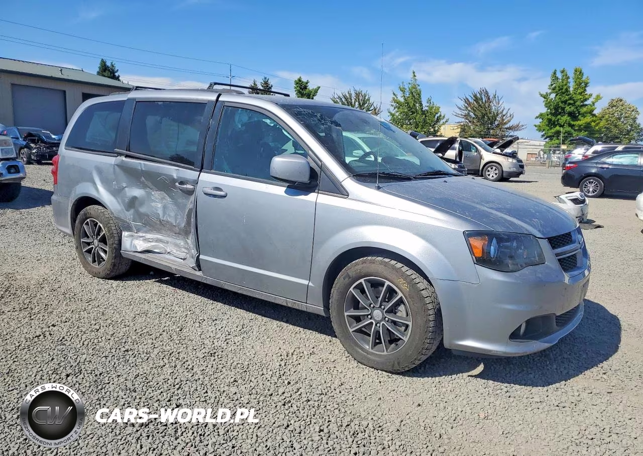 2019 Dodge Grand Caravan Gt VIN:2C4RDGEG4KR647455 - 4