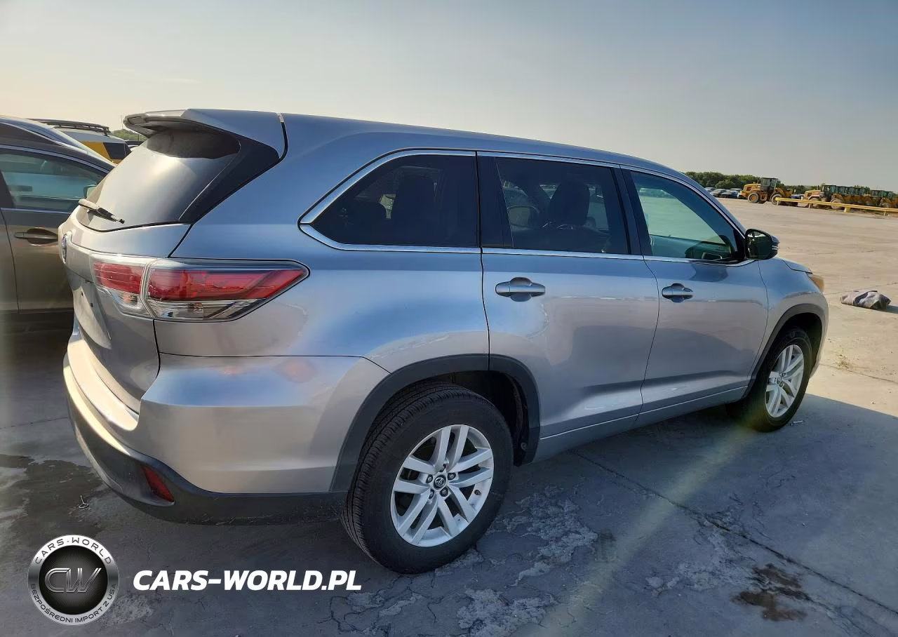 2016 Toyota Highlander Le VIN:5TDZARFH9GS023158 - 3