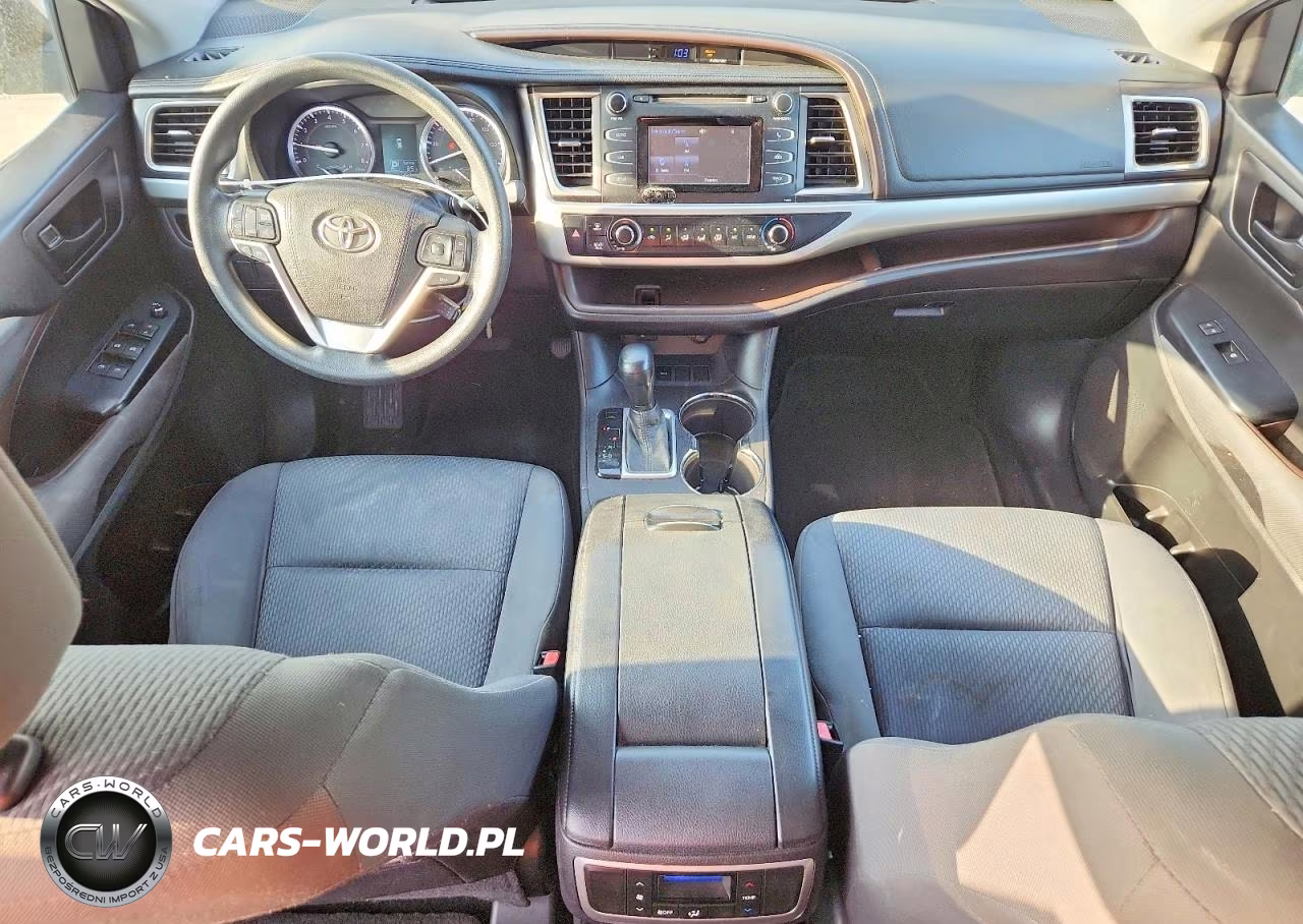 2016 Toyota Highlander Le VIN:5TDZARFH9GS023158 - 8