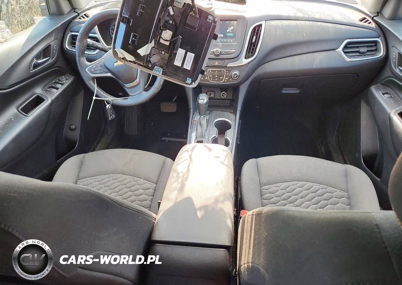 2018 Chevrolet Equinox Lt VIN:2GNAXSEV6J6114584 - 8