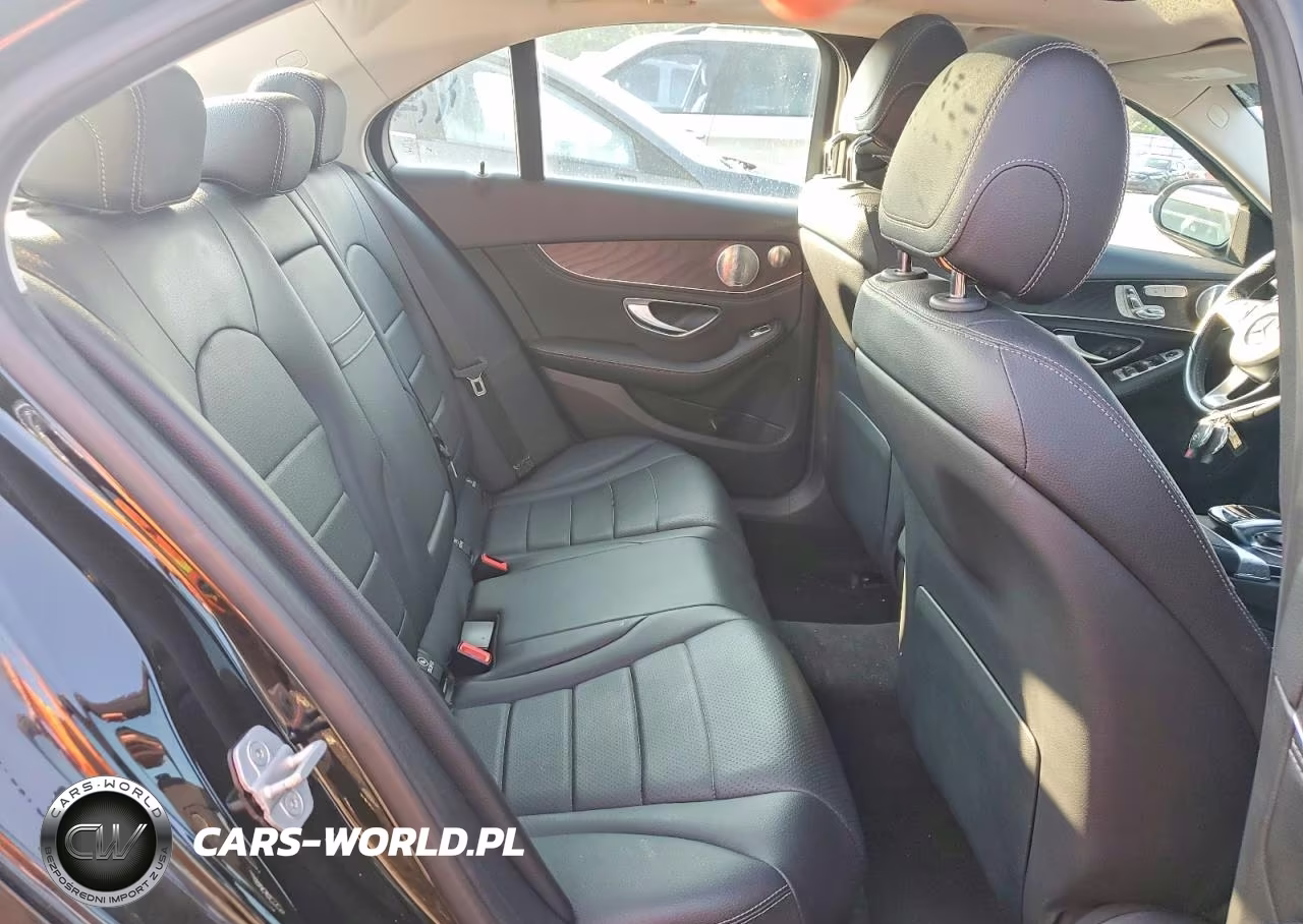 2015 Mercedes-Benz C 300 4Matic VIN:55SWF4KB6FU056676 - 10