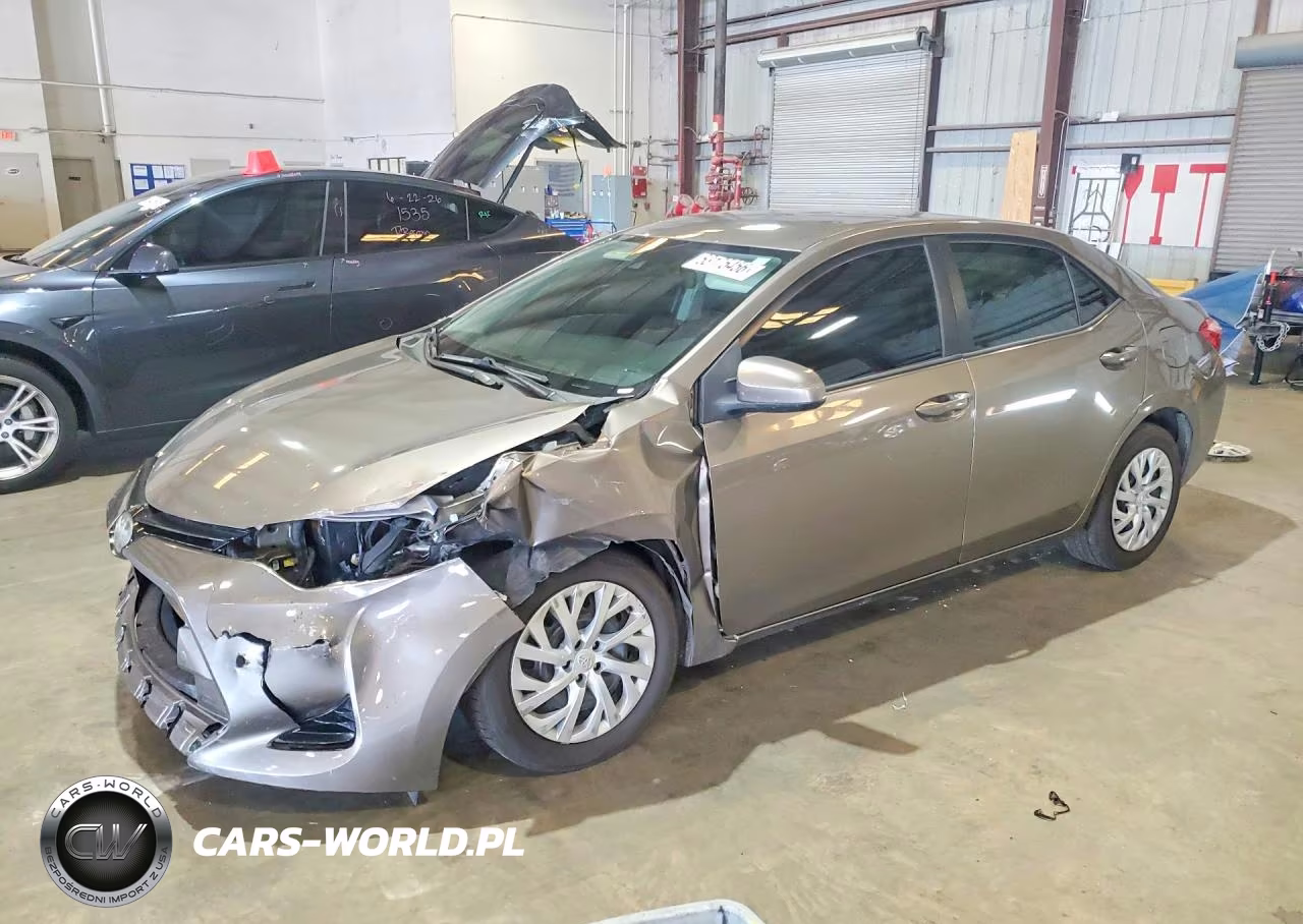 2018 Toyota Corolla Le – zdjęcie 1 z 13