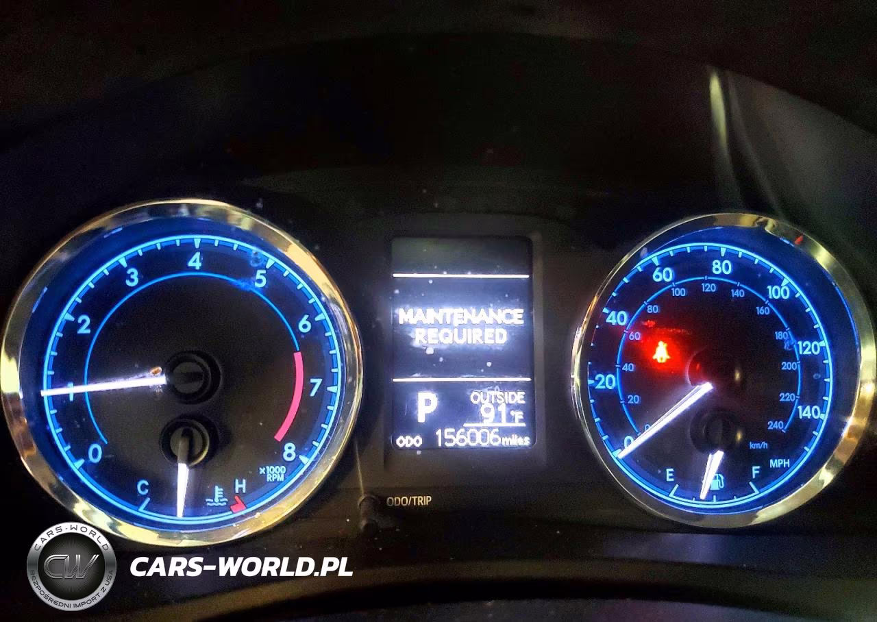 2018 Toyota Corolla Le VIN:2T1BURHE5JC033892 - 9