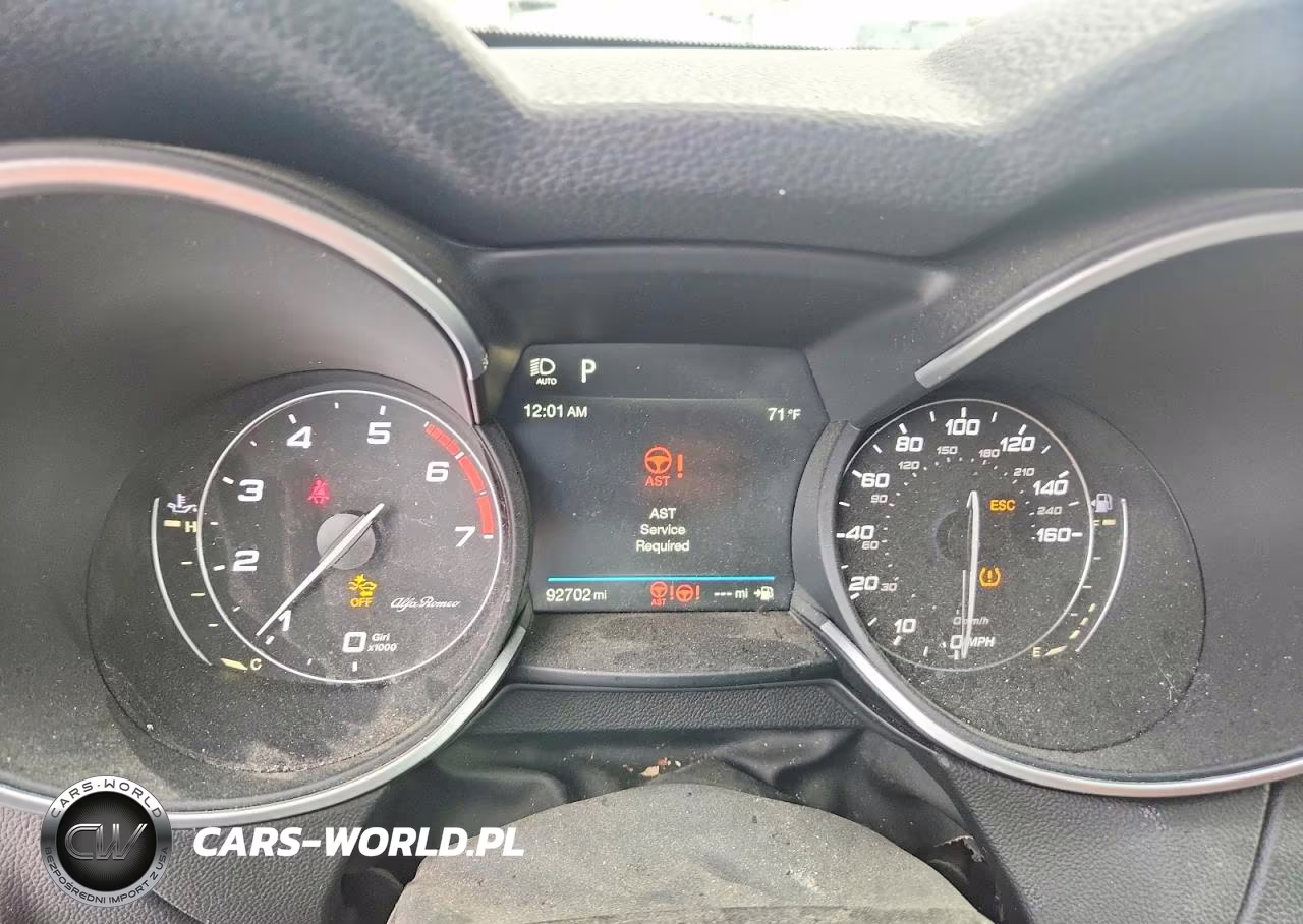 2018 Alfa Romeo Stelvio Ti Sport VIN:ZASFAKNN3J7B91646 - 9