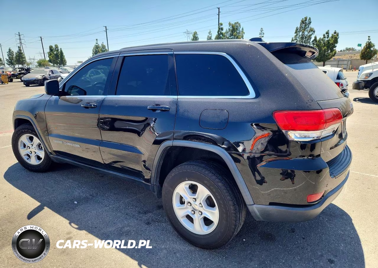2017 Jeep Grand Cherokee Laredo VIN:1C4RJEAG9HC950221 - 2